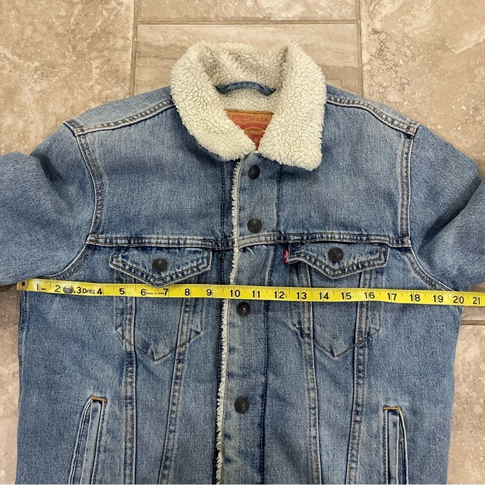 Levi’s Men’s Sherpa Trucker Denim Jacket sz‎ Small